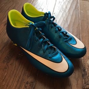 Women’s Nike cleats